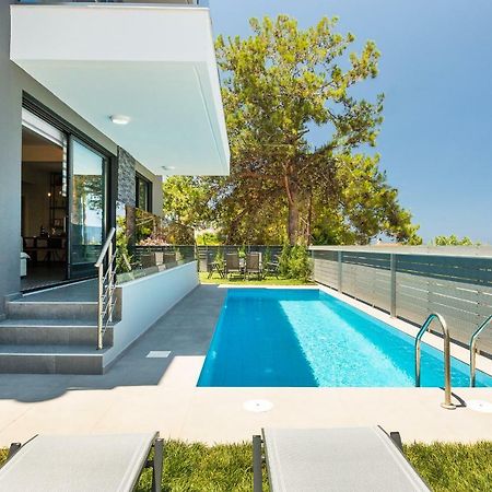 Nisos Villa, Pool & Heated Spawhirlpool, Walking To Beach, By Thinkvilla Sfáka 외부 사진