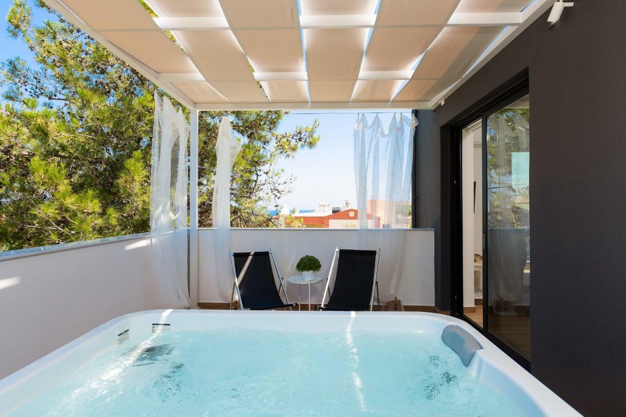 Nisos Villa, Pool & Heated Spawhirlpool, Walking To Beach, By Thinkvilla Sfáka 외부 사진